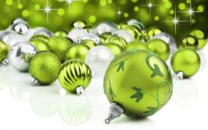 Christmas balls wallpaper 2011