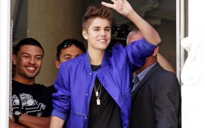 2012 Justin Bieber at his hotel