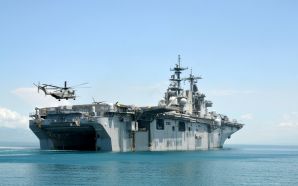 Military boats - USS Kearsarge
