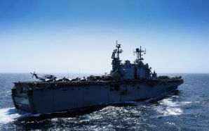 Military boats - USS Peleliu