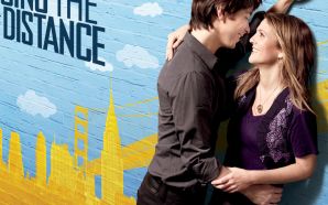 Drew Barrymore in Going the Distance Wallpaper 8