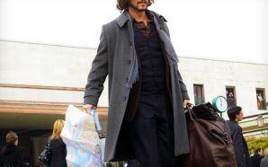 Johnny Depp in The Tourist Wallpaper 2