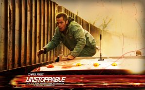 Chris Pine in Unstoppable Wallpaper 2