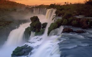 Free Waterfalls Wallpaper - Amazing Waterfall