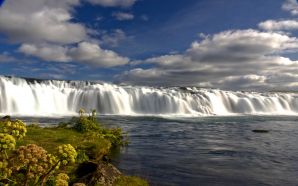 Free Waterfalls Wallpaper - RIVER FALLS