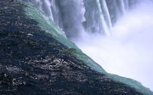Waterfalls Wallpaper Free - Living on the Edge
