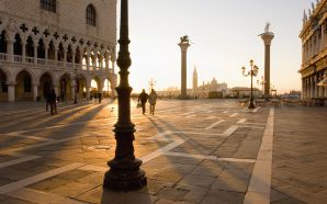 Alba su Piazza San Marco, Venezia (Sunrise on the Piazza San Marco)
