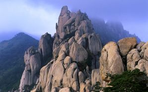 Ulsan Rock in Sorak Mountains