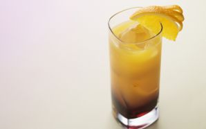 JW042 350A Cassis Orange Cocktail