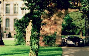Bugatti Veyron 2005 outdoor