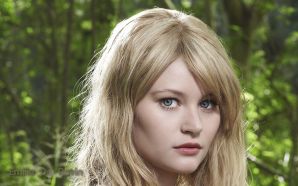 Emilie De Ravin beautiful girl