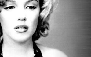 Marilyn Monroe new 2012 black and white wallpaper