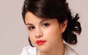 Selena Gomez 4