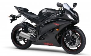Yamaha R6 Black