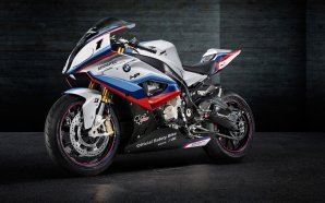 2015 BMW M4 MotoGP Safety Bike